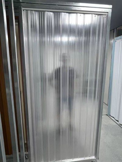 Permatomos PVC sulankstomos durys